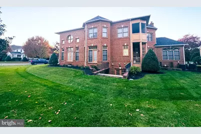 8301 Hancock Court, Gainesville, VA 20155 - Photo 6