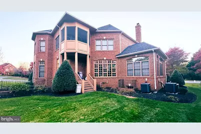 8301 Hancock Court, Gainesville, VA 20155 - Photo 4