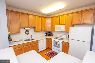 1621 Ladue Court #301, Woodbridge, VA 22191 - Photo 10