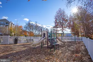 1621 Ladue Ct, Woodbridge, VA 22191 - Photo 24