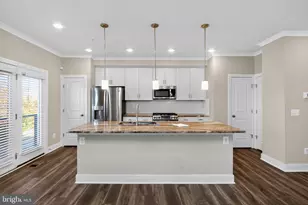 1322 Rail Stop Dr, Woodbridge, VA 22191 - Photo 8