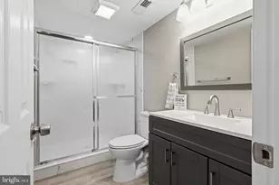 6047 Greenway Ct, Manassas, VA 20112 - Photo 22