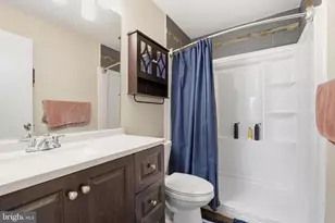 8514 Charnwood Ct, Manassas, VA 20111 - Photo 16