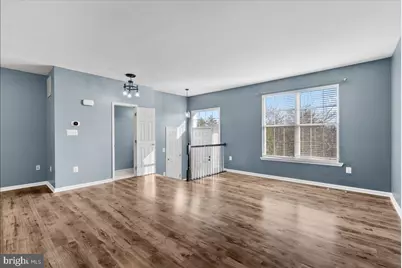 17304 Pacific Rim Terrace, Dumfries, VA 22025 - Photo 8