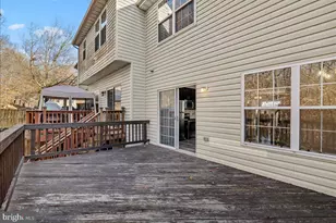 17304 Pacific Rim Terrace, Dumfries, VA 22025 - Photo 24