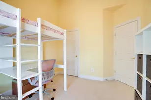 6907 Stanwick Square, Gainesville, VA 20155 - Photo 34