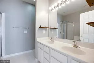 6907 Stanwick Square, Gainesville, VA 20155 - Photo 28