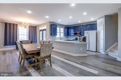 6907 Stanwick Square, Gainesville, VA 20155 - Photo 12