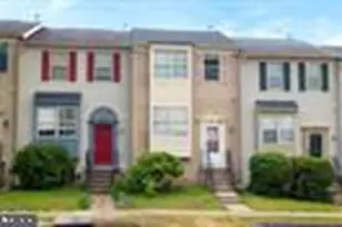 1947 Winslow Ct, Woodbridge, VA 22191 - Photo 2