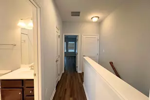 1718 Featherstone Rd, Woodbridge, VA 22191 - Photo 16