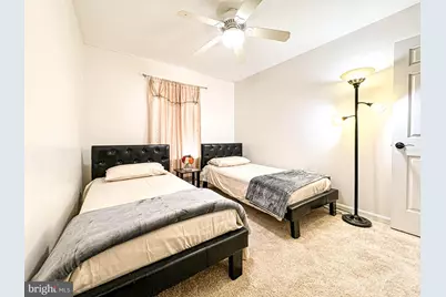 14212 Savannah Drive, Woodbridge, VA 22193 - Photo 16