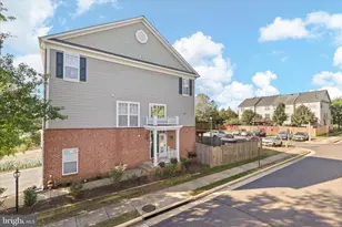 12100 Brevard Park Ct, Bristow, VA 20136 - Photo 2