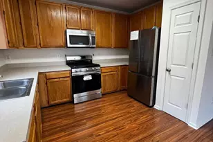 3844 Koval Ln, Woodbridge, VA 22192 - Photo 8