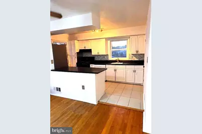 14401 Brandon Court, Woodbridge, VA 22193 - Photo 2