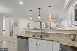 429 Fortress Way, Occoquan, VA 22125 - Photo 12