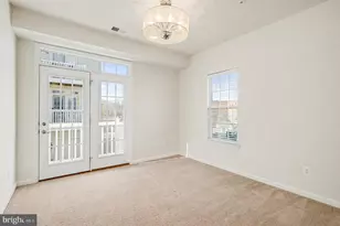 6900 Kona Dr, Gainesville, VA 20155 - Photo 20