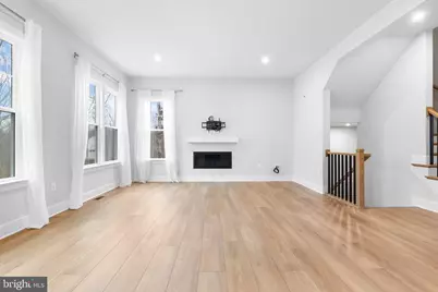 8618 Sycamore Springs Way, Nokesville, VA 20181 - Photo 20