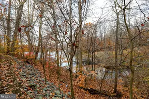 15661 Montview Dr, Dumfries, VA 22025 - Photo 26