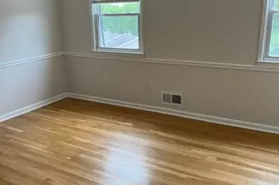 14363 Berkshire Dr, Woodbridge, VA 22193 - Photo 2