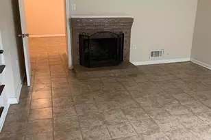 14363 Berkshire Dr, Woodbridge, VA 22193 - Photo 16