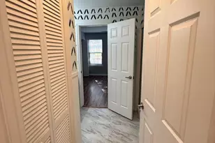 13621 Garfield Pl, Woodbridge, VA 22191 - Photo 6