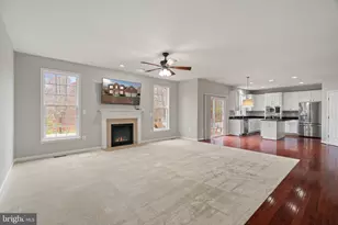 15204 Briggs Way, Woodbridge, VA 22193 - Photo 12