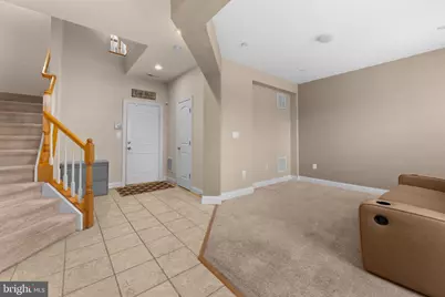 15908 Mackenzie Manor Drive, Haymarket, VA 20169 - Photo 6