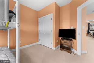 15908 Mackenzie Manor Dr, Haymarket, VA 20169 - Photo 36