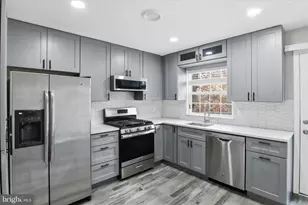 2038 Stargrass Ct, Woodbridge, VA 22192 - Photo 10