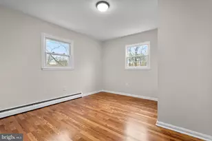 13826 Greenwood Dr, Woodbridge, VA 22193 - Photo 16