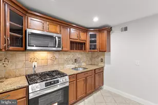13826 Greenwood Dr, Woodbridge, VA 22193 - Photo 10