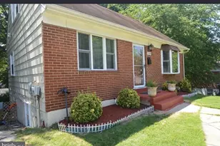 13826 Greenwood Dr, Woodbridge, VA 22193 - Photo 2