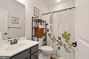 17032 Takeaway Ln, Dumfries, VA 22026 - Photo 46