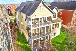 17032 Takeaway Ln, Dumfries, VA 22026 - Photo 2