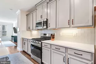 6117 Camerons Ferry Dr, Haymarket, VA 20169 - Photo 6