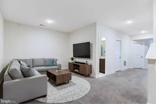 6117 Camerons Ferry Dr, Haymarket, VA 20169 - Photo 14