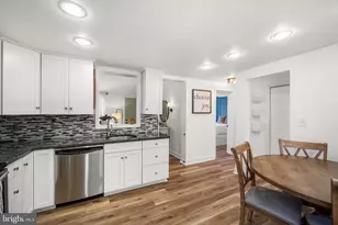 2400 Youngs Dr, Haymarket, VA 20169 - Photo 12