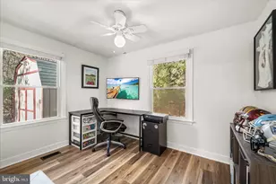 2400 Youngs Dr, Haymarket, VA 20169 - Photo 22