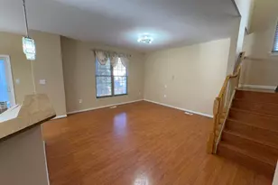 8800 Fenimore Pl, Bristow, VA 20136 - Photo 6