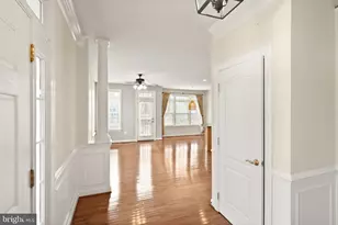 11821 Whitworth Cannon Ln, Bristow, VA 20136 - Photo 10