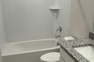 8883 Curie St, Manassas, VA 20109 - Photo 10