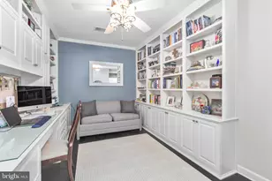 810 Belmont Bay Dr, Woodbridge, VA 22191 - Photo 6