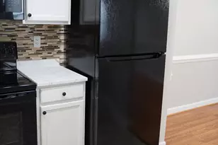 10462 Paradise Ct, Manassas, VA 20109 - Photo 8