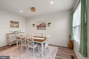 15981 Marsh Pl, Haymarket, VA 20169 - Photo 10