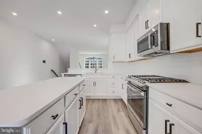 18339 Reaper Hill Ct, Triangle, VA 22172 - Photo 22