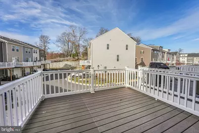 18339 Reaper Hill Ct, Triangle, VA 22172 - Photo 12