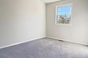 3773 Port Hope Point, Triangle, VA 22172 - Photo 12