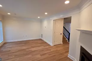 15277 Lodge Terrace, Woodbridge, VA 22191 - Photo 12