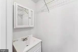 7527 Belle Grae Dr, Manassas, VA 20109 - Photo 8