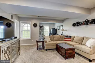 7067 Kona Dr, Gainesville, VA 20155 - Photo 26